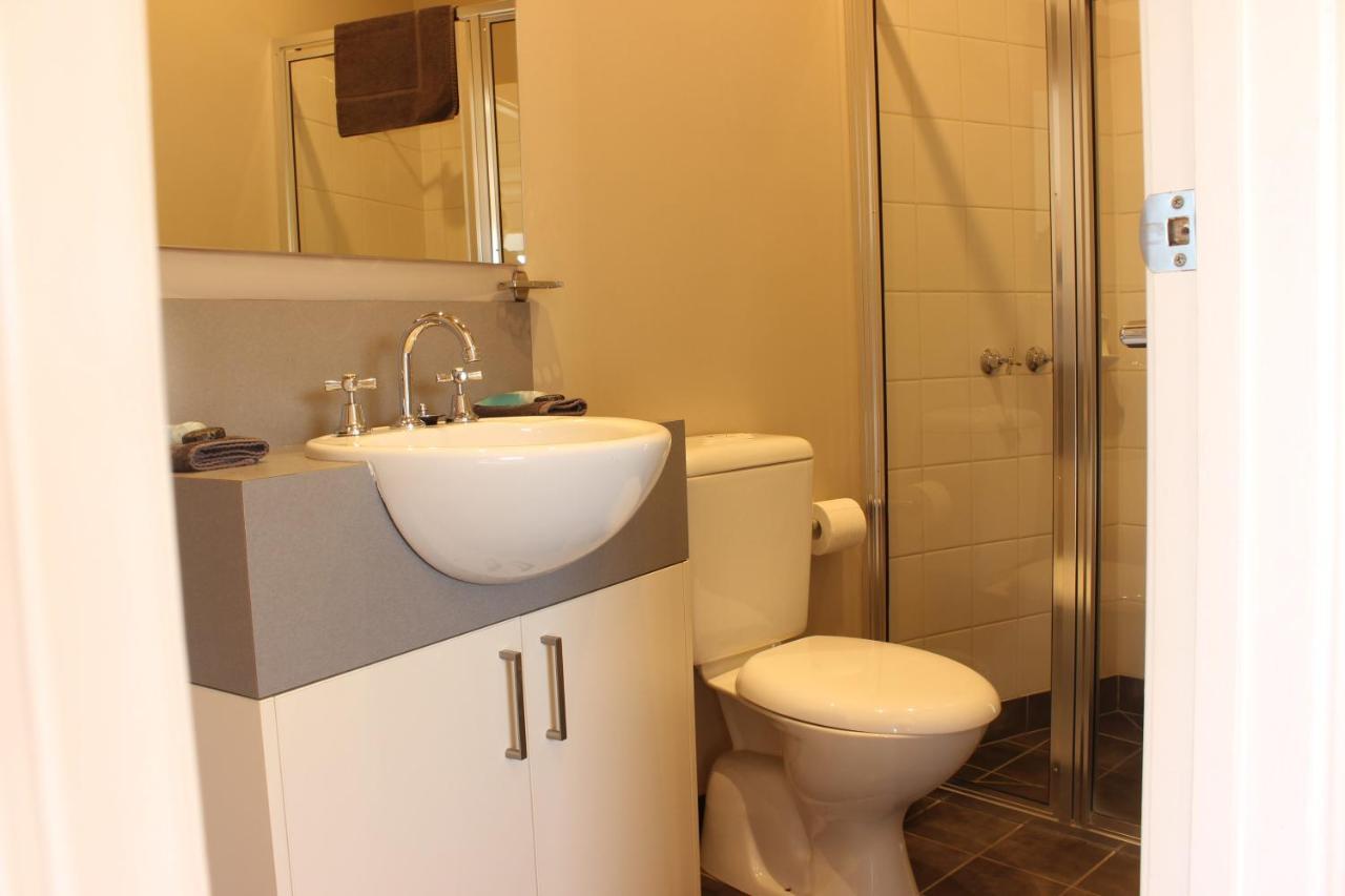 Apartments On Star Sandy Bay Bagian luar foto