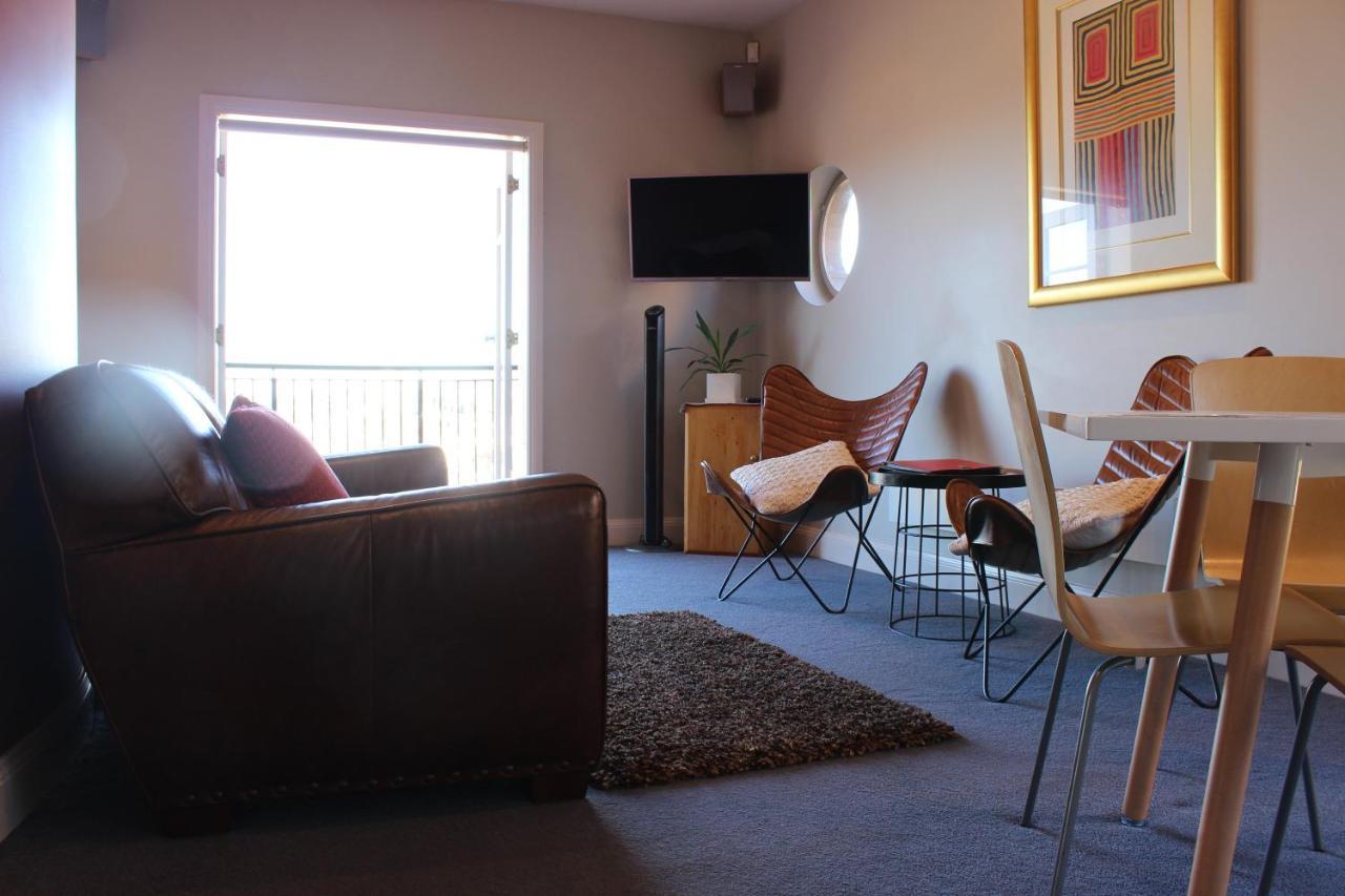 Apartments On Star Sandy Bay Bagian luar foto