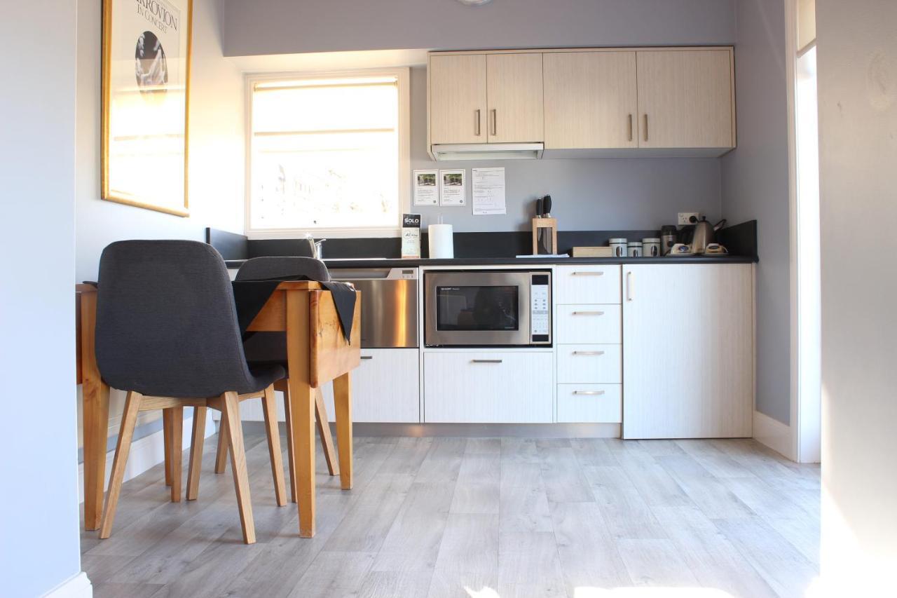 Apartments On Star Sandy Bay Bagian luar foto