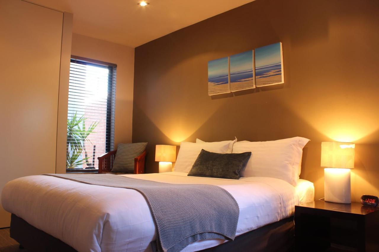 Apartments On Star Sandy Bay Bagian luar foto
