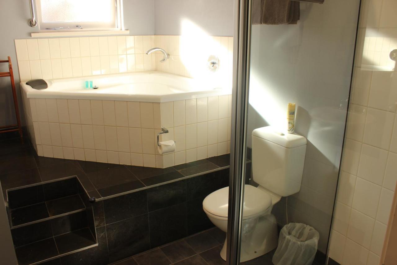 Apartments On Star Sandy Bay Bagian luar foto